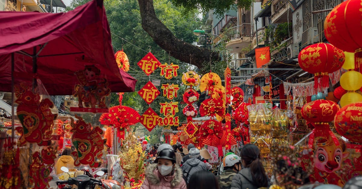 Holidays in Vietnam: Which Ones Do I Send Gifts On?