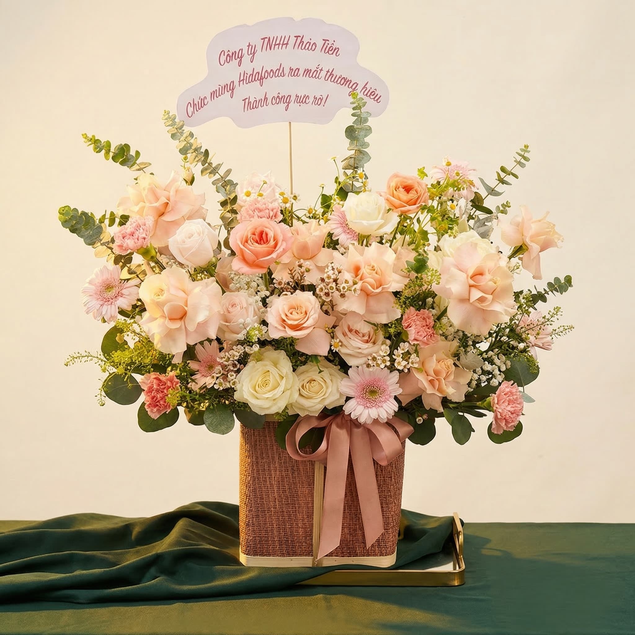 Grand Opening Standing Spray (1-Tier)